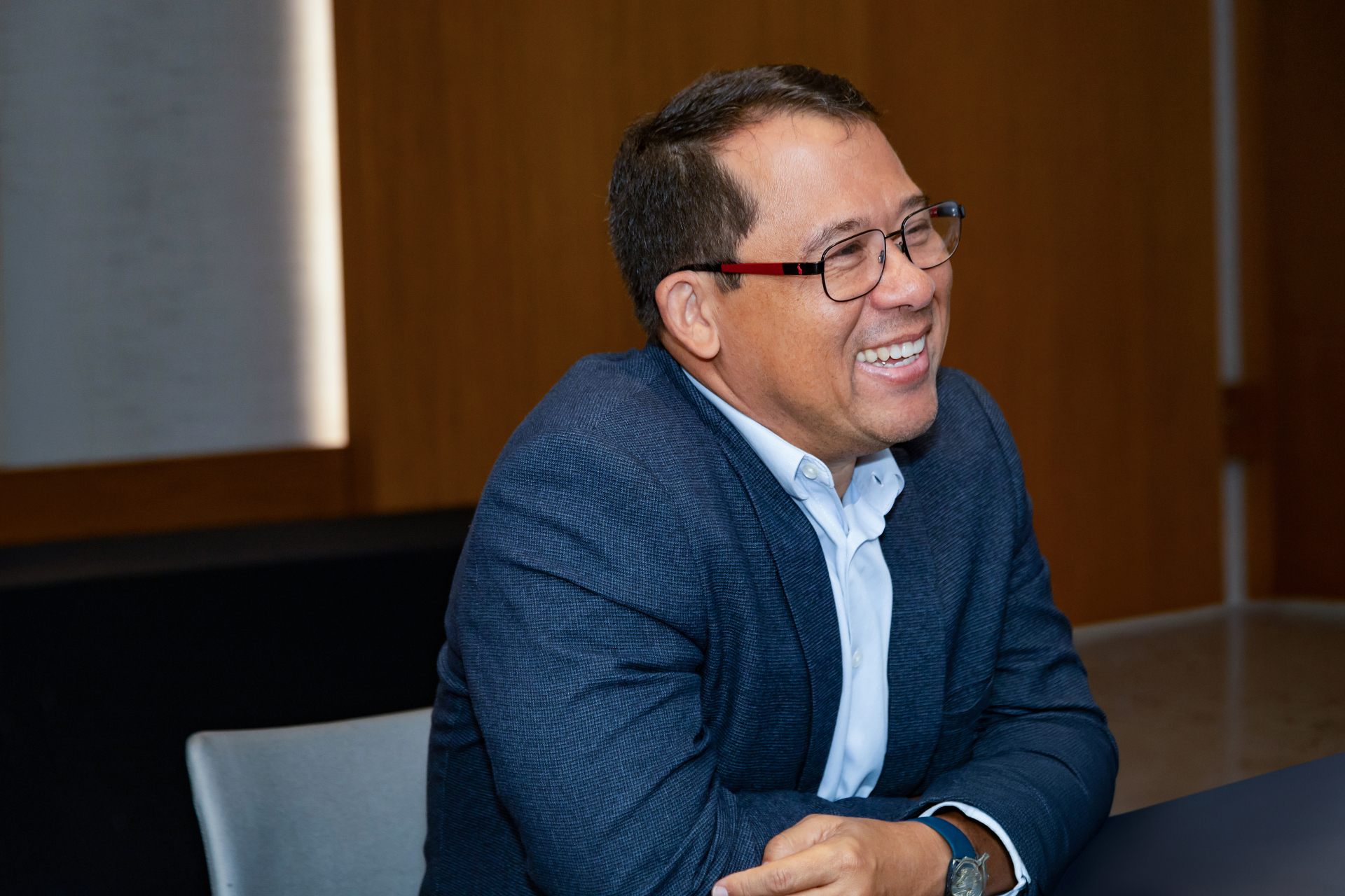 Regional distributor conversations